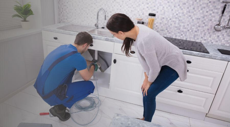 Expert burst pipe repair services in Roslyn, WA